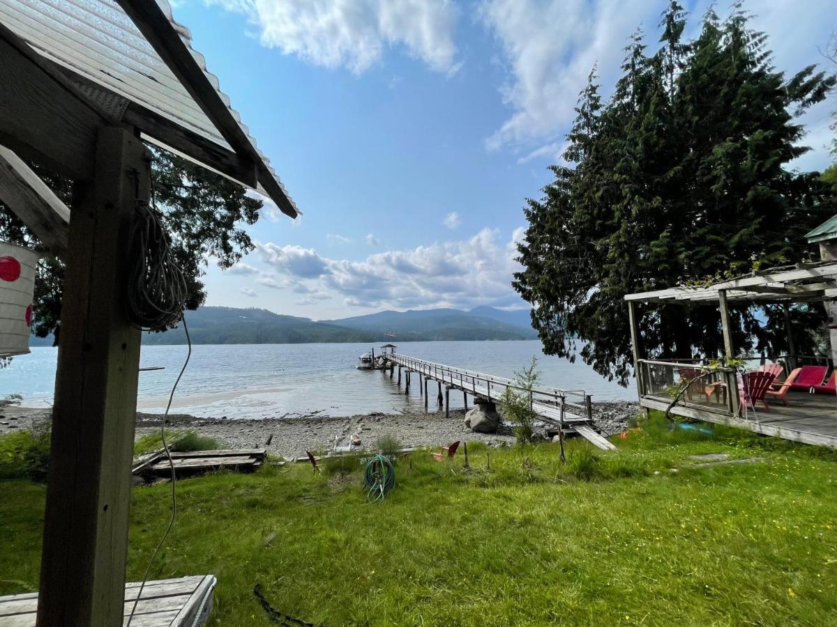 Willa Casa Della Costa Sechelt Zewnętrze zdjęcie